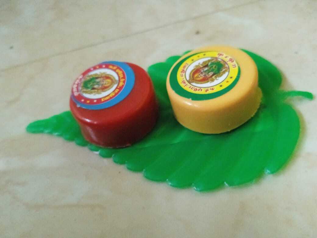 MANJAL KUMKUM LEAF SET GOPURAM